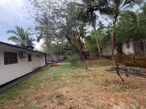 House with Land for Sale Mahiyanganaya