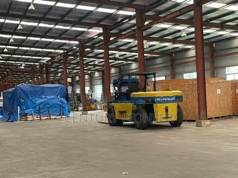 Factory for Sale in Dompe