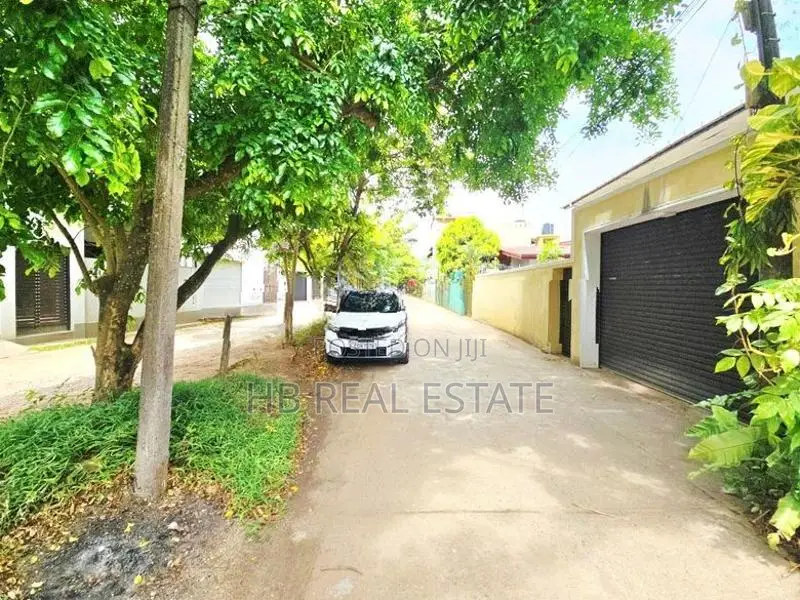 7.80 Perch Residential Bare Land For Sale Nugegoda