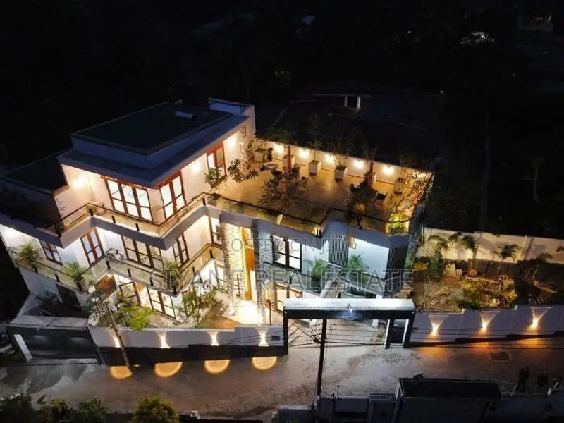 Luxury New House Sale in Battaramulla