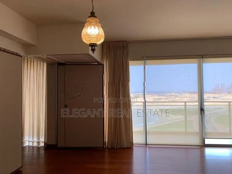 Shangri La - 03 Bedroom Apartment for Sale in Colombo 02 (A401)