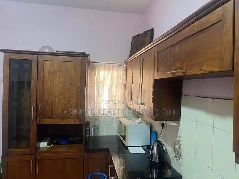 3-Bedroom House for Rent – Battaramulla