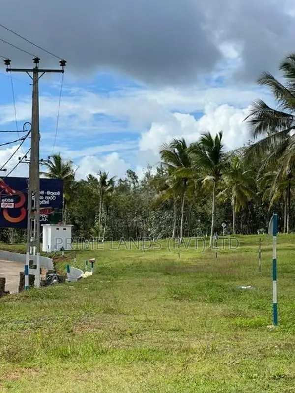 Land for Sale Aluthgama