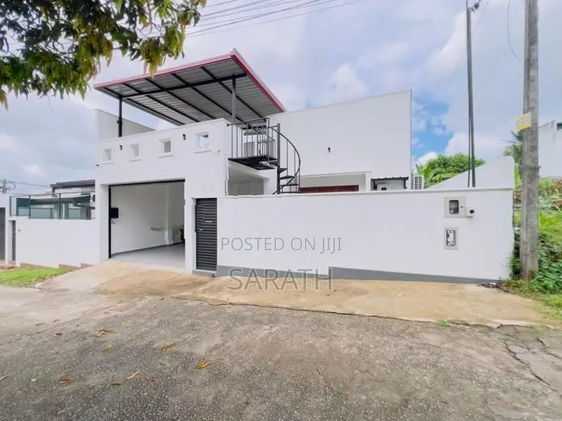 Good Condition House Sale Malabe