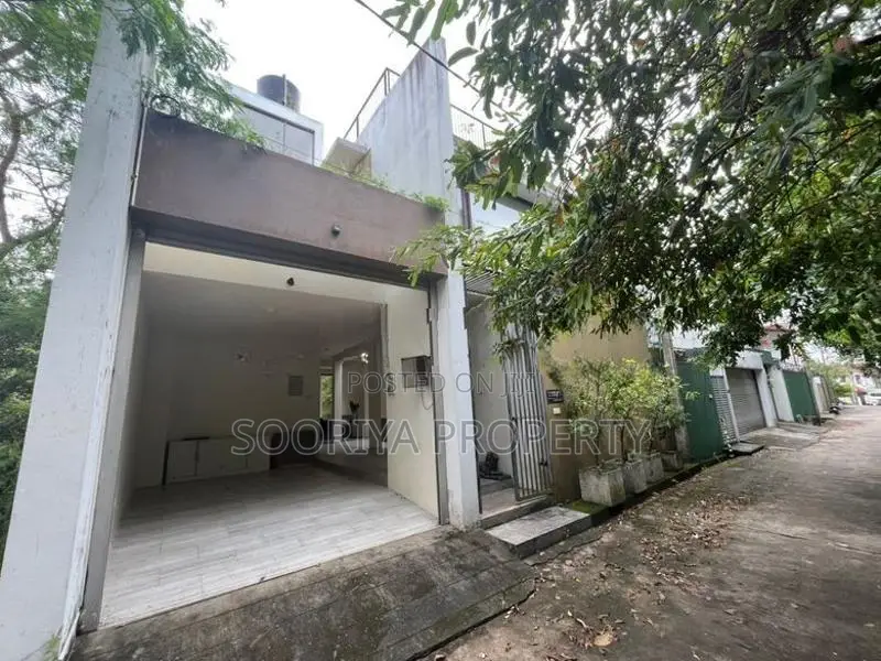 MALABE TOWN 4BR TWO STORY FURNISHED HOUSE FOR RENT