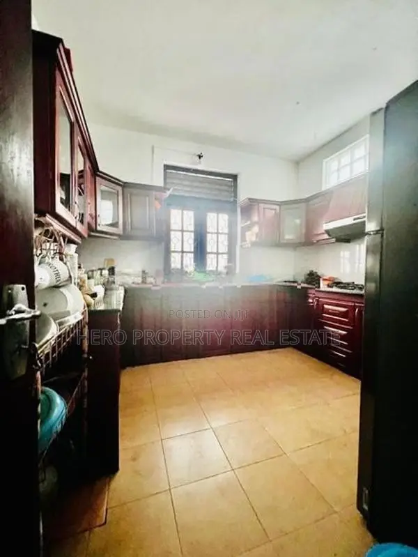 💁TWO STORY HOUSE FOR SALE WITH ANNEX IN MAKUMBURA