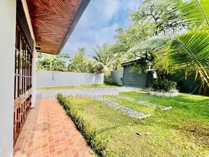 💁TWO STORY HOUSE FOR SALE WITH ANNEX IN MAKUMBURA