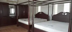 Two Storied House For Rent in Colombo 10 - PDH207