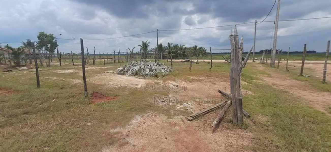 Land for Sale in Addalachchenai