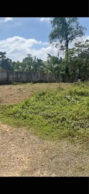 7.2 Perches Land for Sale – Athurugiriya
