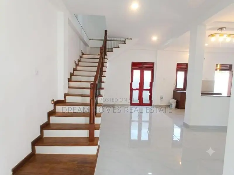 Brand New 4-Bedroom House for Sale – Polgasowita