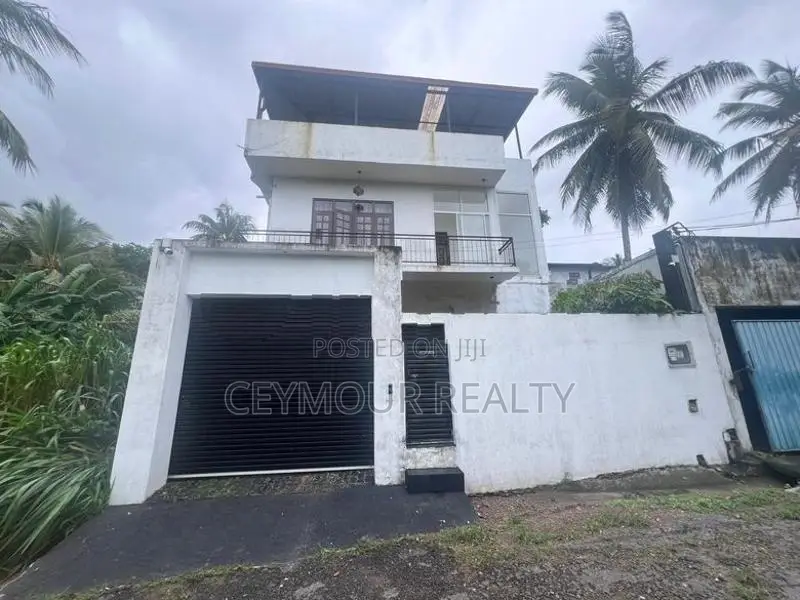 3-Storey House For Sale In Pannipitiya