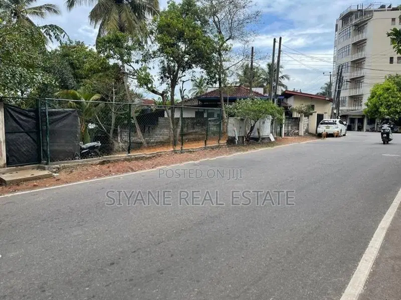 Land for Sale Battaramulla