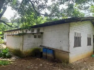 Land + Building For Rent In Kottawa