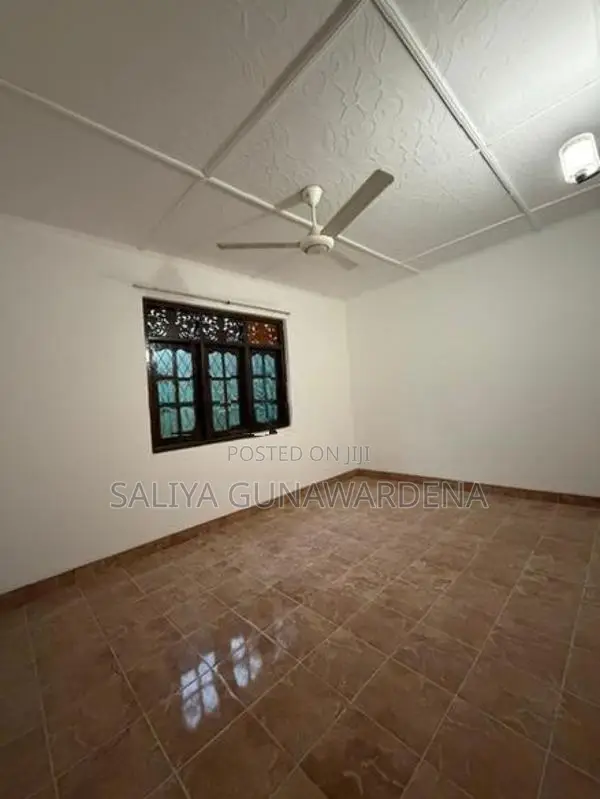 House For Sale In Gunnepana Kandy