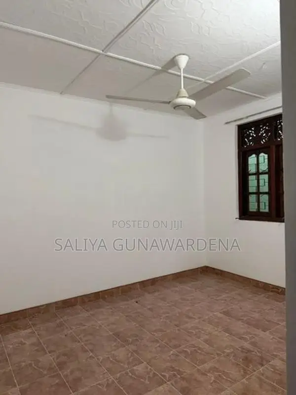 House For Sale In Gunnepana Kandy