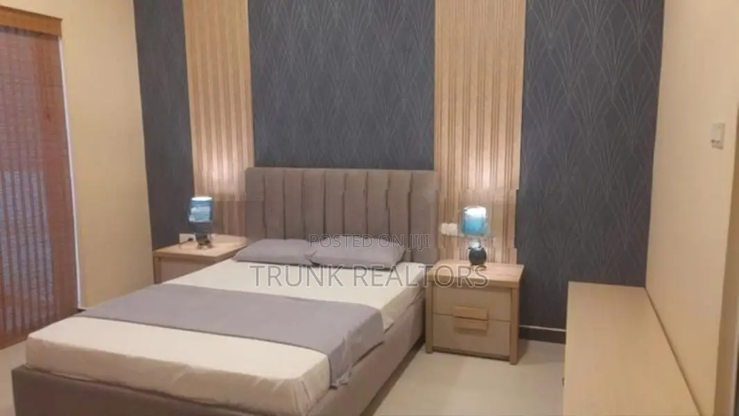 Blue Ocean, Mount Lavinia 04BR Apartment For Rent (NK11838)