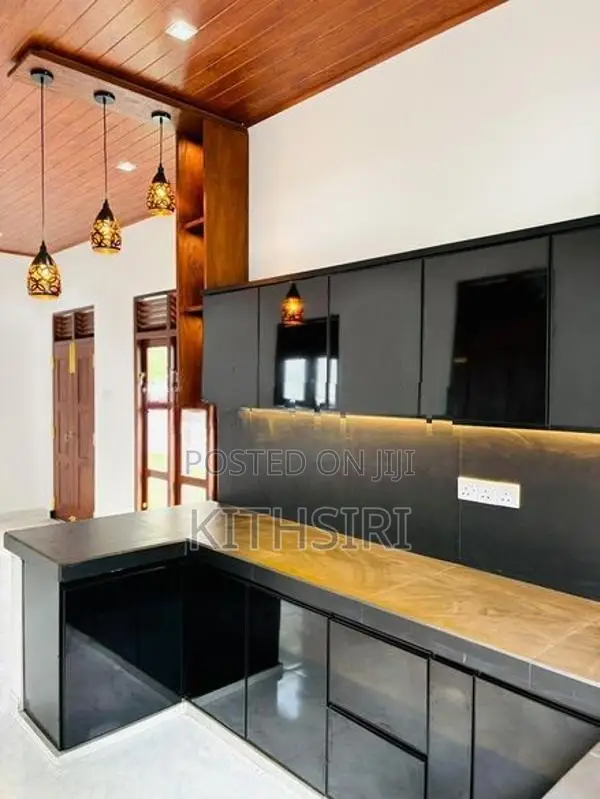 Brand New Single Story Modern House for Sale in Athurugiriya