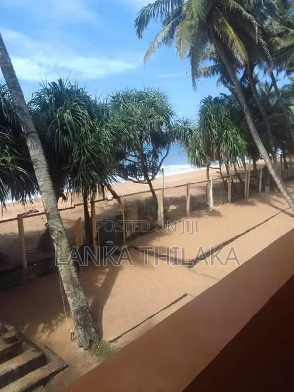 Luxury Hotel for Rent in Wadduwa