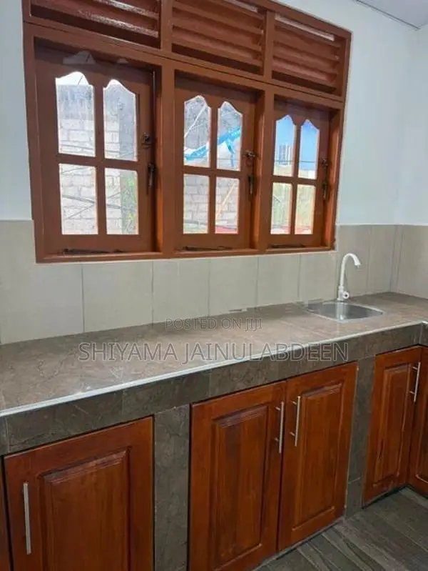 House for Lease – Megawatta, Thelangapatha
