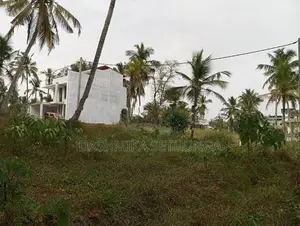 Land for Sale in Yakkala Town