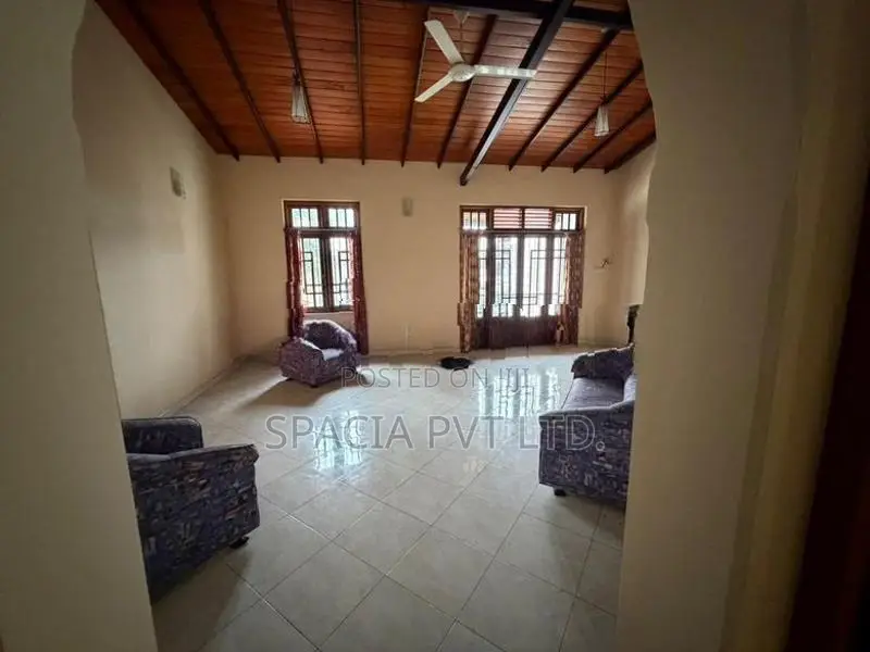 House for Sale in Boralesgamuwa
