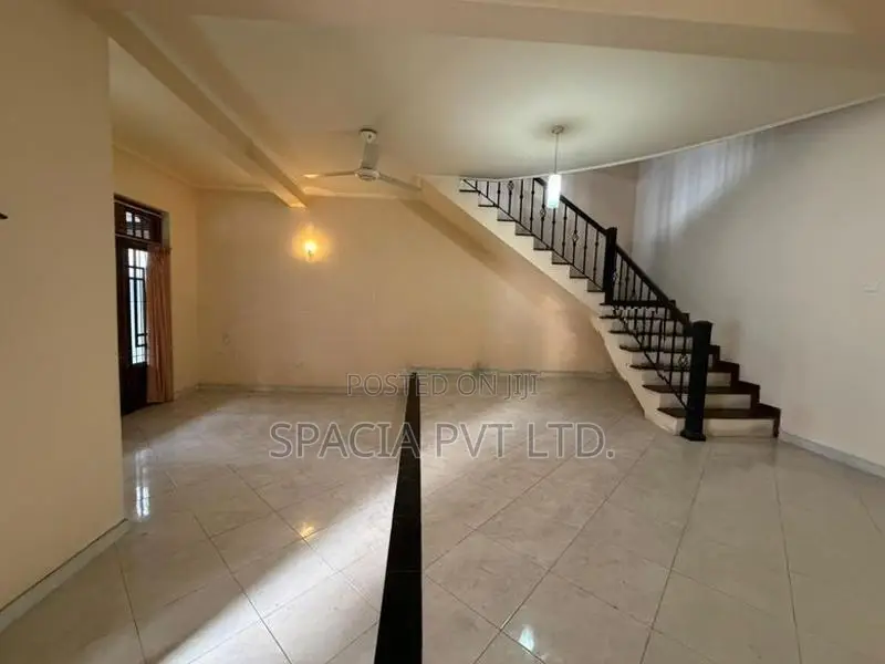 House for Sale in Boralesgamuwa