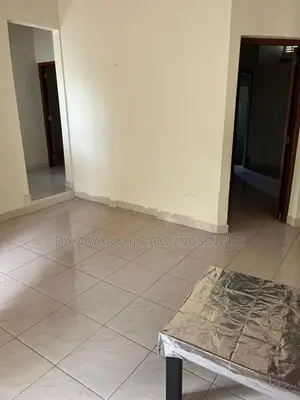Up Stair Two Rooms Annex (1000 Sqft) for Rent - Maharagama