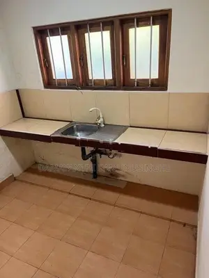 Up Stair Two Rooms Annex (1000 Sqft) for Rent - Maharagama
