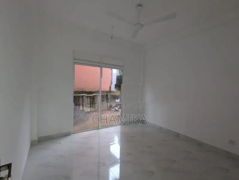 Apartment for Rent in Homagama