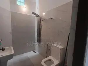 Piliyandala ground floor complete house for sale .