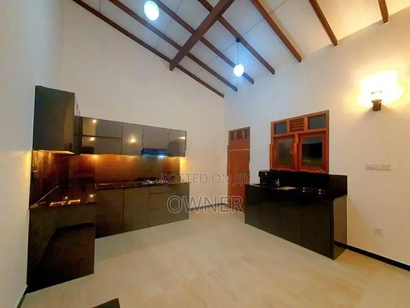Newly Built Brand New House For Sale In Piliyandala