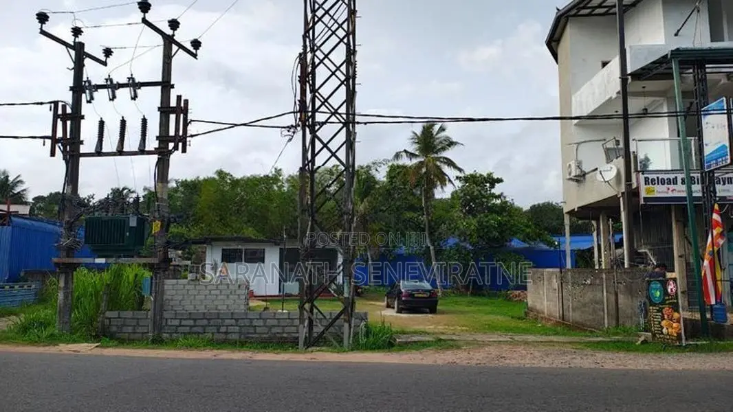 prime Commercial Land Facing Raddoluwa - Kotugoda Main Rd Ja-Ela