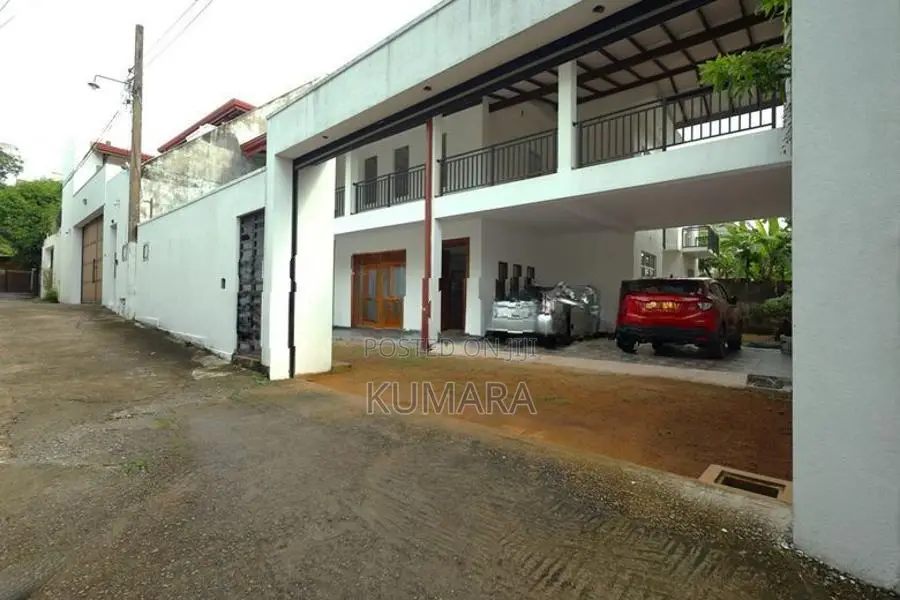Exclusive Parliament view House for sale – PELAWATTA