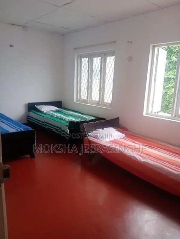 Boarding Space Rent for Girls - Rajagiriya