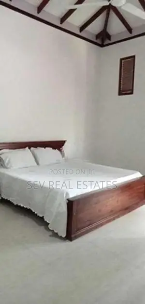 Fully Furnished Villa for long /short term rent in Weligama