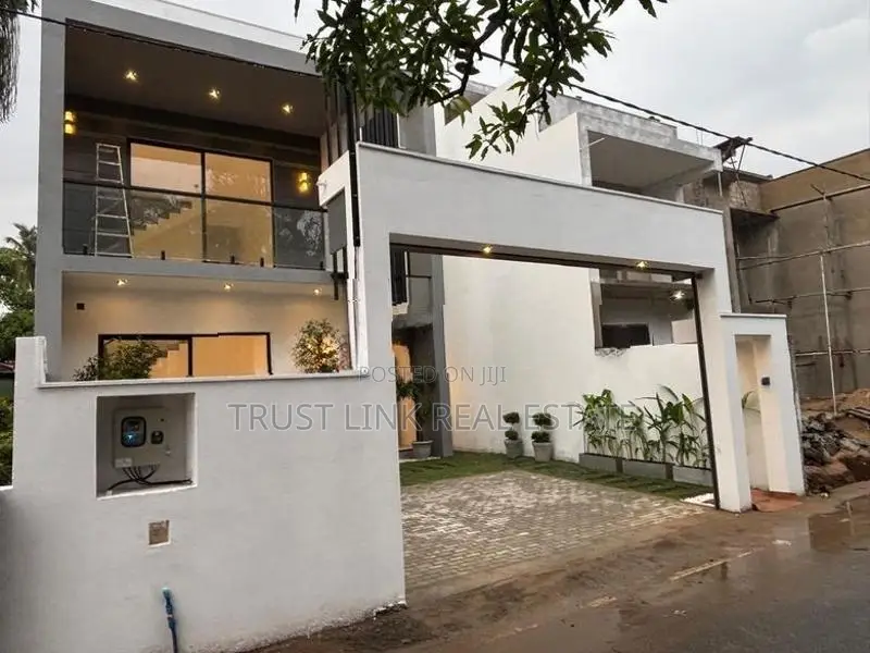 Brand New House For Sale In Welisara