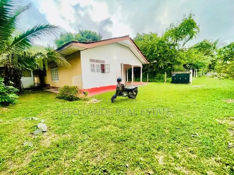 (MH131) House with Land for Sale in Hokandara (Land Value Only)