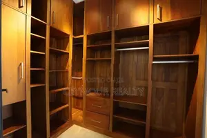 Luxury Architect-Designed House for Sale – Kahathuduwa