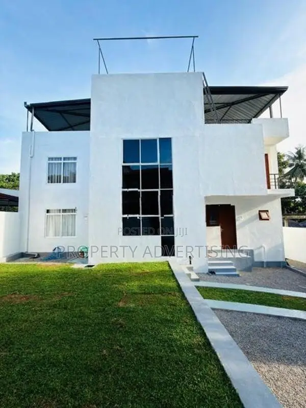 BRAND NEW 3-STOREY HOUSE FOR SALE HOKANDARA