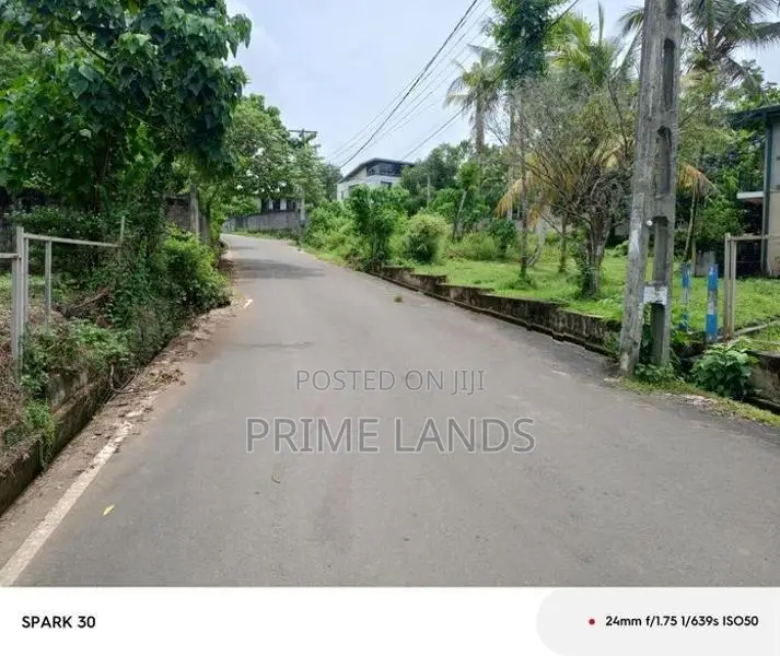 Land for Sale Navilfanandu Hospital Road
