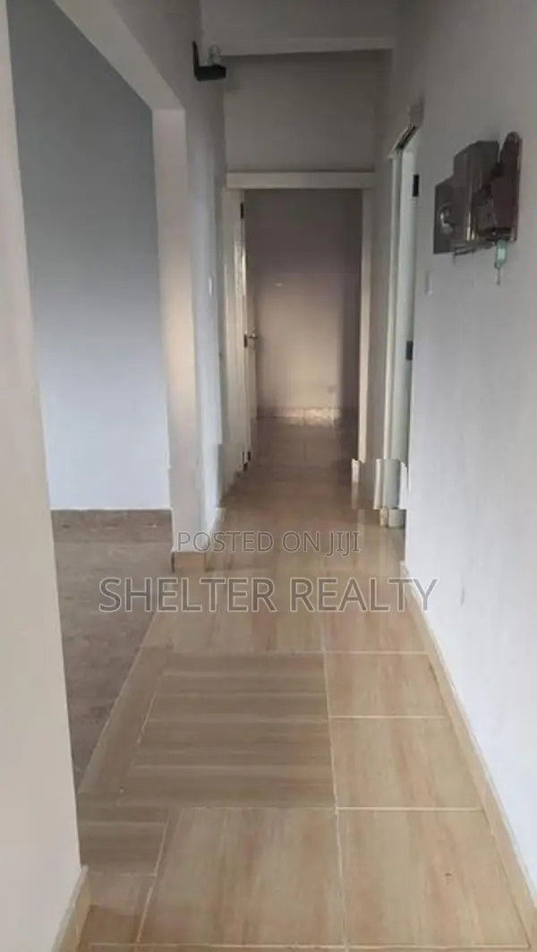 2 Bedroom apartment for rent in Colombo 8 - Mannin Town Housing Scheme