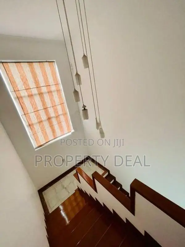 🏡 Super Luxury House for Rent In Colombo 05 - PDH278