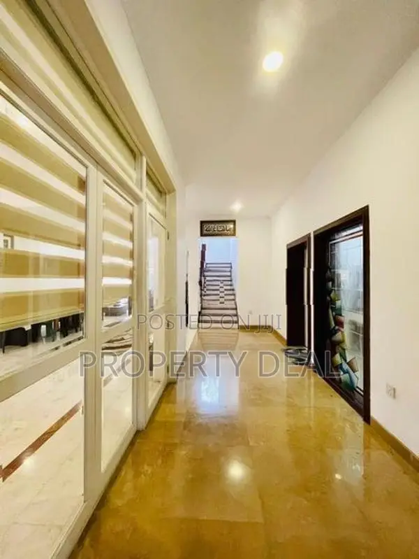🏡 Super Luxury House for Rent In Colombo 05 - PDH278