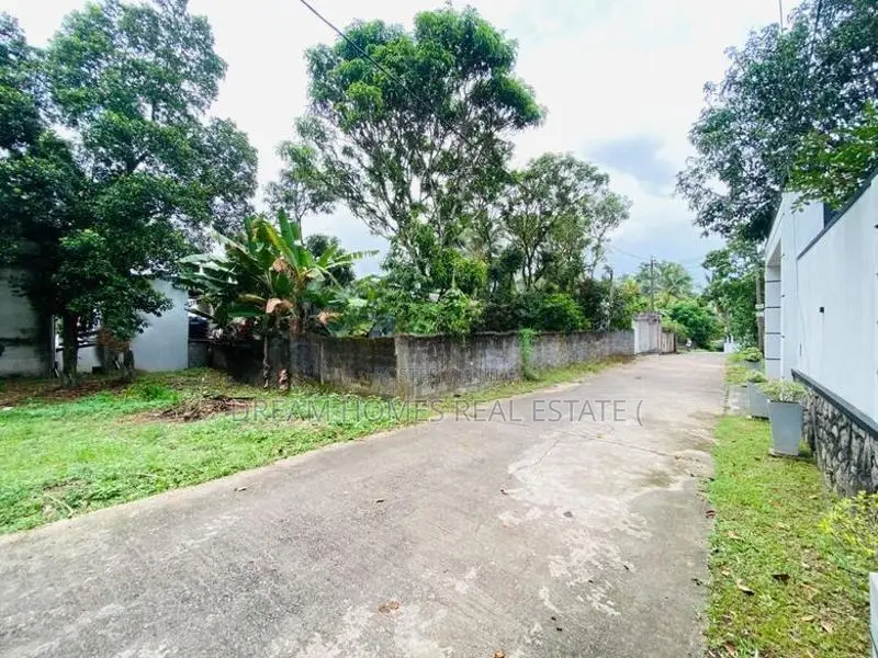 9.75 Perches Land For Sale Jothipala Mawatha, Malabe