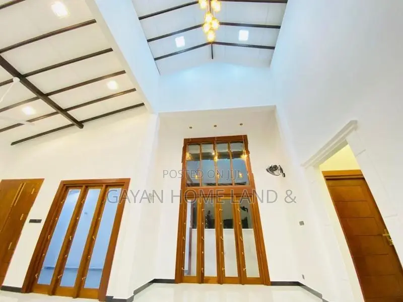 Brand New Well Designed Quality House For Sale In Polgasowita