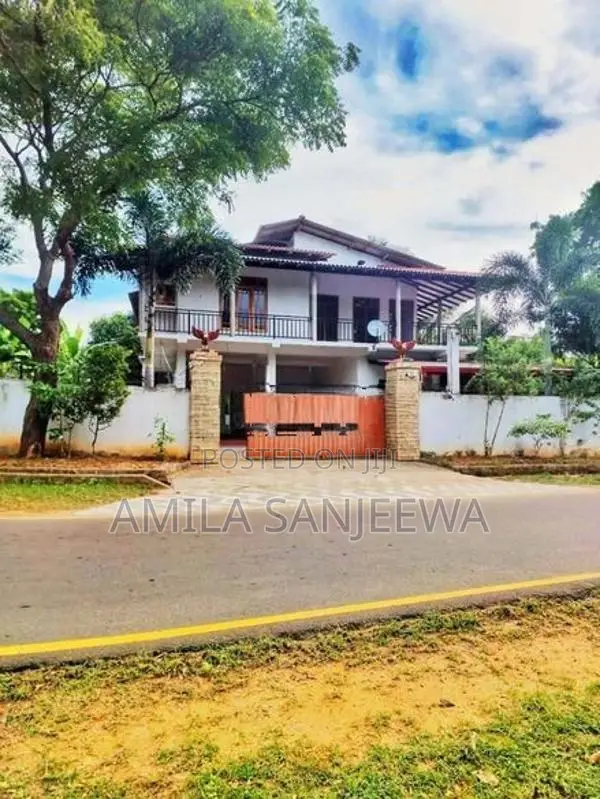 House for Sale Lunugamwehera