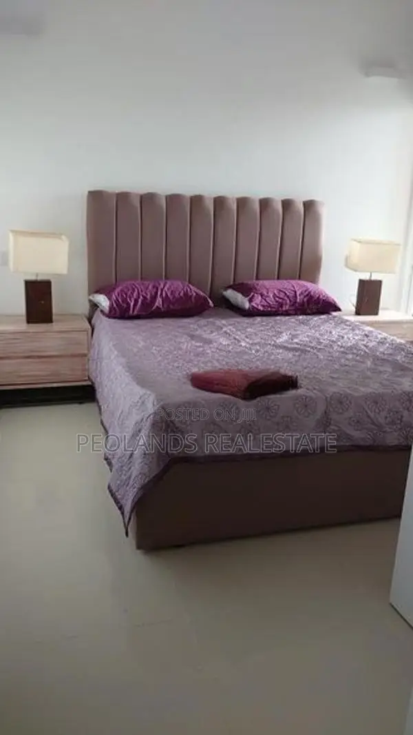 (NAR231) Furnished 2BR Modern Java 25 Apartment for Rent in Colombo 05