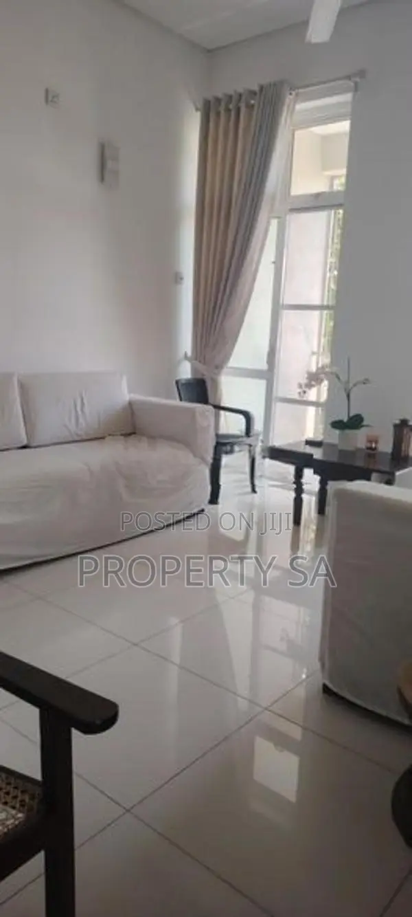3 Bedroom Furnished Apartment for Sale in Colombo 5