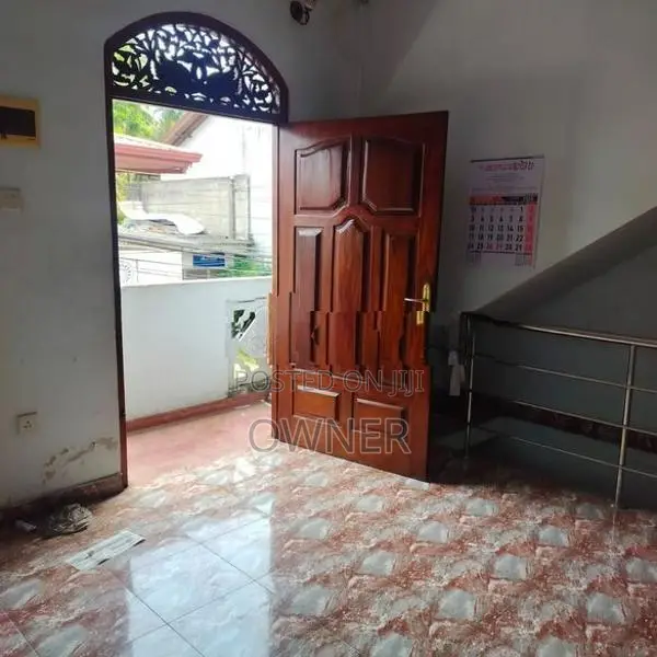 First Floor House for Rent in Boralesgamuwa